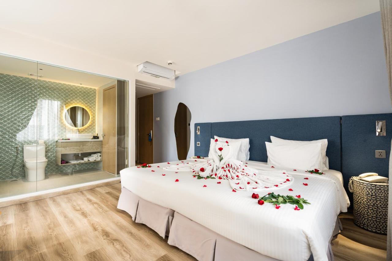 Suite Double Room With City View